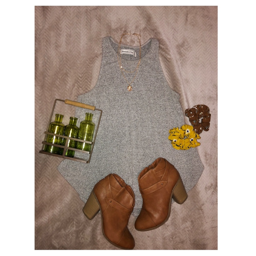 Abercrombie & Fitch Heather Gray Tank Top